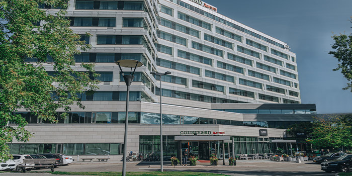 Courtyard by mariott<br />
